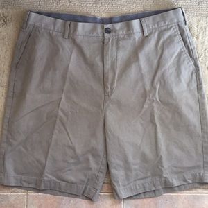 Khaki shorts